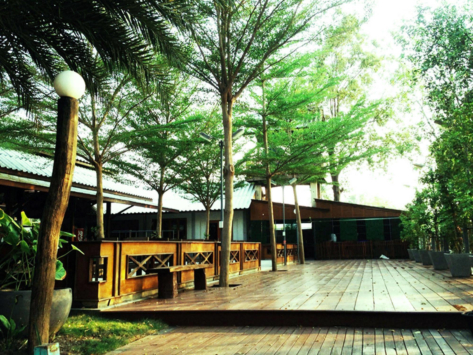 Baan Siriporn Resort - โรงแรมบ้านศิริพร รีสอร์ท Samut Songkhram Εξωτερικό φωτογραφία