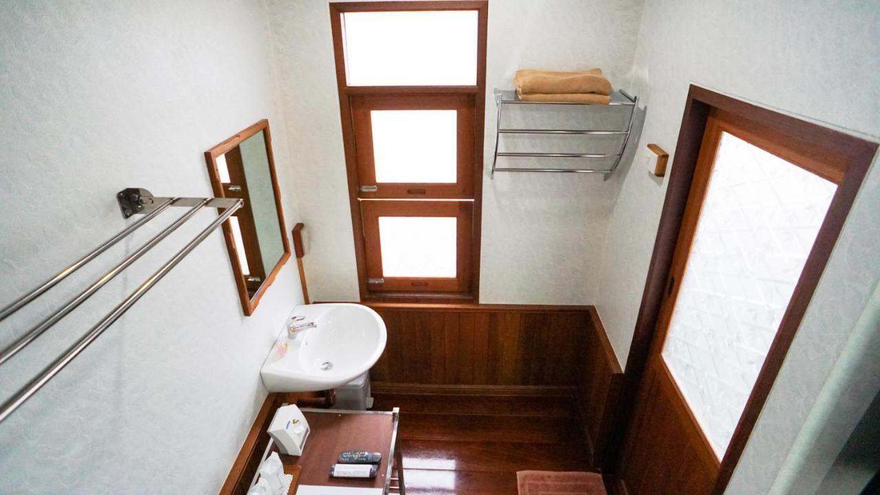 Baan Siriporn Resort - โรงแรมบ้านศิริพร รีสอร์ท Samut Songkhram Δωμάτιο φωτογραφία